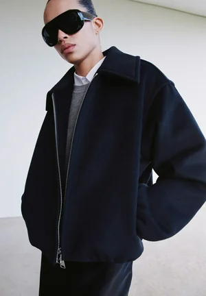 Aurea jacheta minimal 42